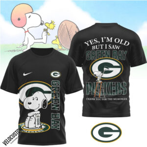 Green Bay Packers Snoopy Yes I Am Old But I Saw Thank You For The Memories Shirt