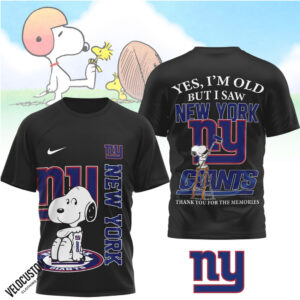 New York Giants Snoopy Yes I Am Old But I Saw New York Shirt