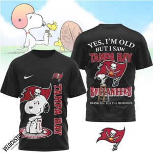 Tampa Bay Buccaneers Snoopy Vintage Shirt